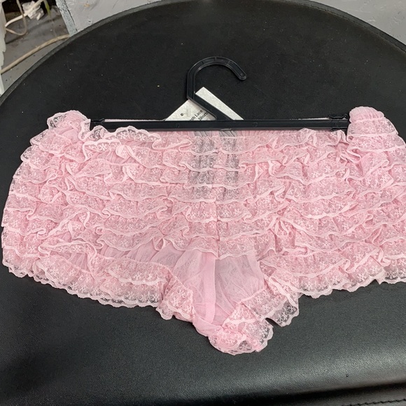 Lace ruffle shorts - Picture 7 of 7